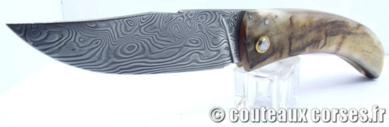Couteau corse curnicciolu damas et corne  de J  Braconi