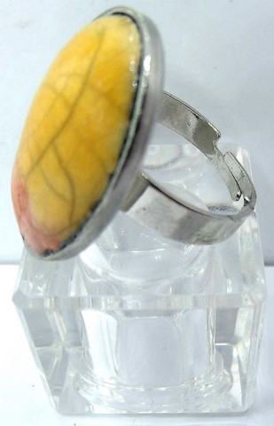 bague raku jaune et rouge C Vue 2